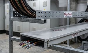 Thang cáp GIga Panel